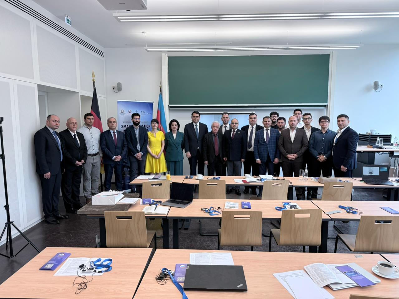 AzMİU Almaniyada “Ağıllı şəhərlər və ağıllı təhsil” mövzusunda beynəlxalq platformada təmsil olunub (FOTO)