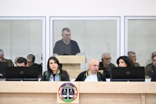 Ermənistan vətəndaşlarının şikayətləri üzrə apellyasiya məhkəməsində tərəflərin çıxışlarına başlanılıb (FOTO)