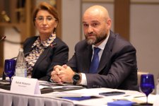 Gənc media nümayəndələri üçün silsilə məlumatlandırma sessiyalarına start verilib (FOTO)