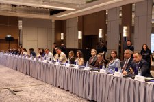 Gənc media nümayəndələri üçün silsilə məlumatlandırma sessiyalarına start verilib (FOTO)