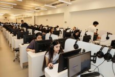 Azərbaycan ali təhsilində ilk: UNEC-də APTIS əsaslı ingilis dili imtahanları keçirilir (FOTO)