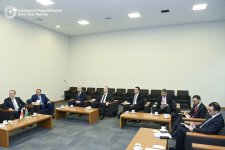 Ceyhun Bayramov Tokyoda Dostluq Liqasının üzvləri ilə görüşüb (FOTO)