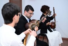 İncəsənət məktəblərində ilk dəfə mərkəzləşdirilimiş buraxılış imtahanı keçirilir (FOTO)