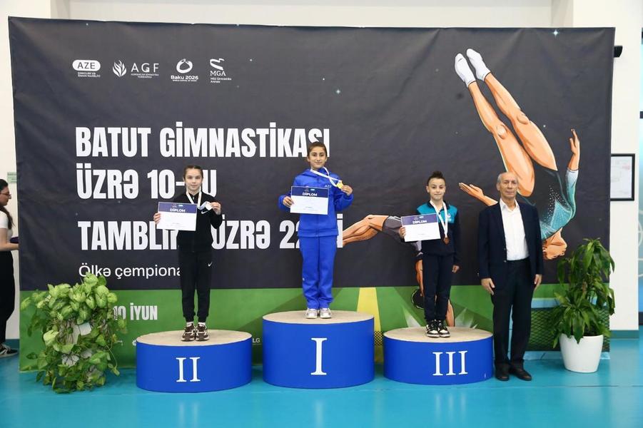 Milli Gimnastika Arenasında batut gimnastikası və tamblinq üzrə Azərbaycan çempionatı keçirilib (FOTO)
