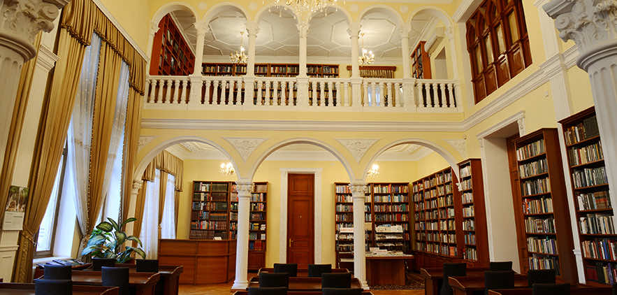 Kitabxana sisteminin təkmilləşdirilməsi üzrə prior