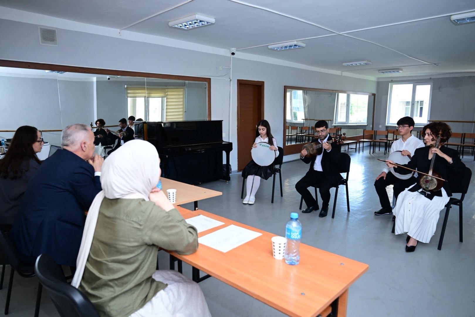 İncəsənət məktəblərində ilk dəfə mərkəzləşdirilimiş buraxılış imtahanı keçirilir (FOTO)