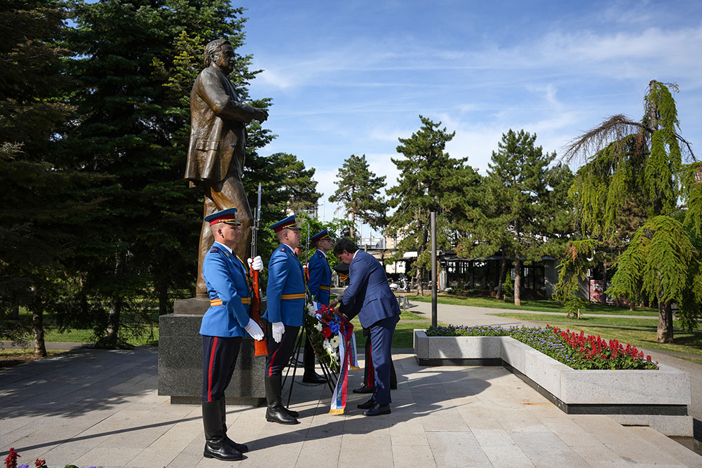 Zakir Həsənov Serbiyada rəsmi səfərdədir (FOTO)