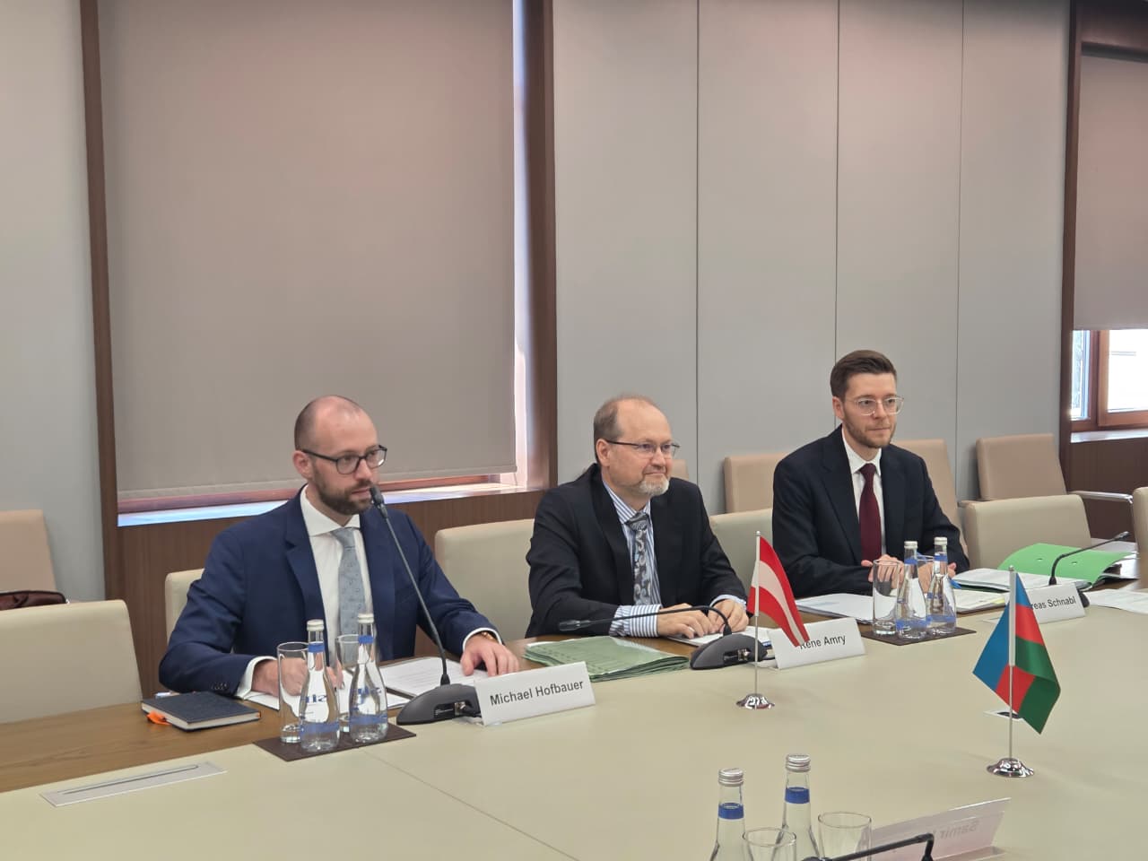 Azərbaycanla Avstriya arasında ilk konsulluq məsləhətləşmələri keçirilib (FOTO)
