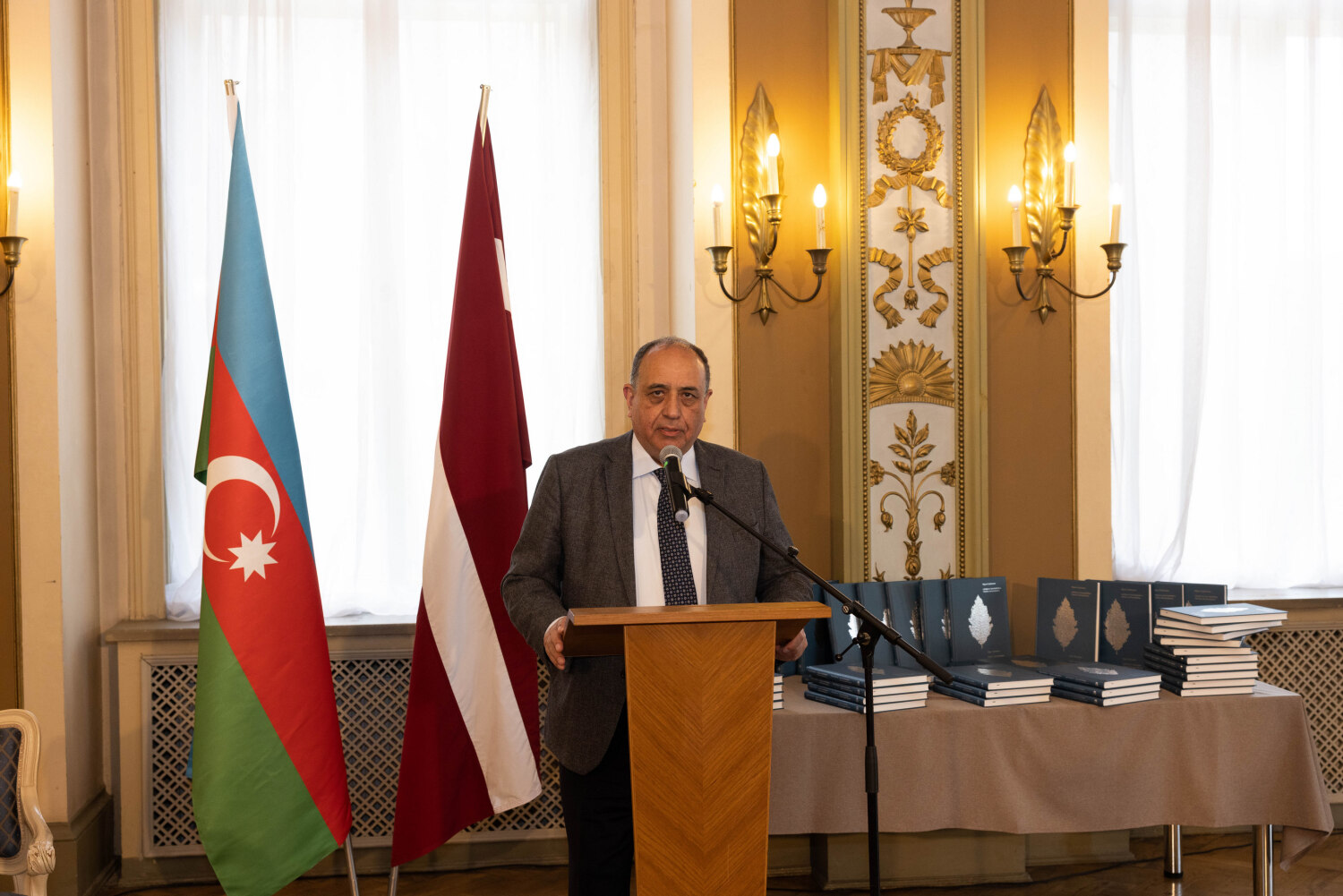 Riqada “Latviya və Azərbaycan: həyat hekayələrindən üzə çıxan tarix” kitabının təqdimatı keçirilib (FOTO)