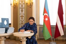 Riqada “Latviya və Azərbaycan: həyat hekayələrindən üzə çıxan tarix” kitabının təqdimatı keçirilib (FOTO)