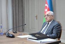 Əli Əsədov iclas keçirdi, yeni qərar qəbul edildi (FOTO)