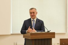 Nazirlər Qarabağ Universitetinin Klinikasında olublar (FOTO)