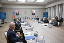 Əli Əsədov iclas keçirdi, yeni qərar qəbul edildi (FOTO)