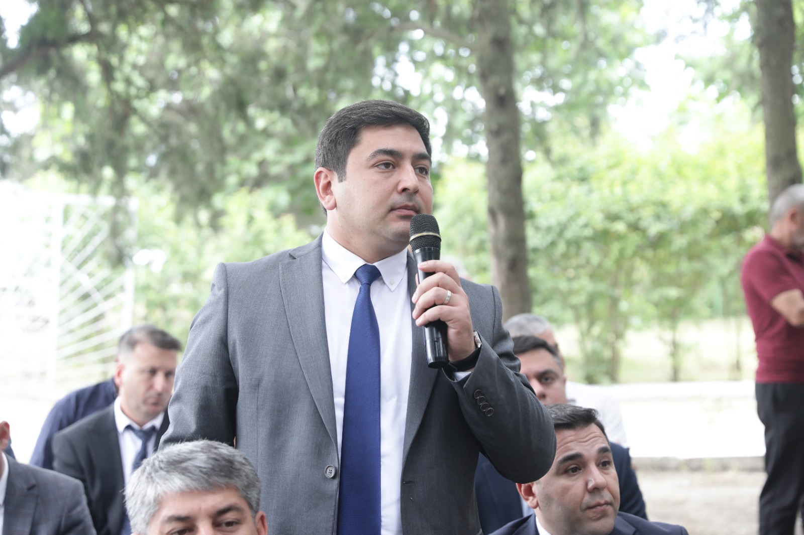 Xaçmaz rayonunda növbəti səyyar qəbul Pirquluoba kəndində keçirilib (FOTO)