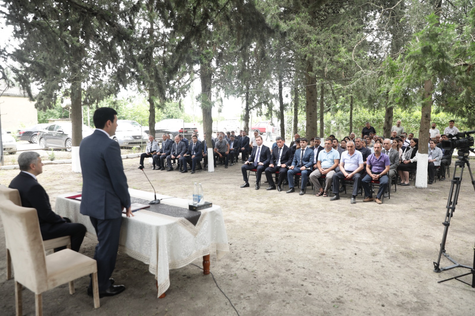 Xaçmaz rayonunda növbəti səyyar qəbul Pirquluoba kəndində keçirilib (FOTO)