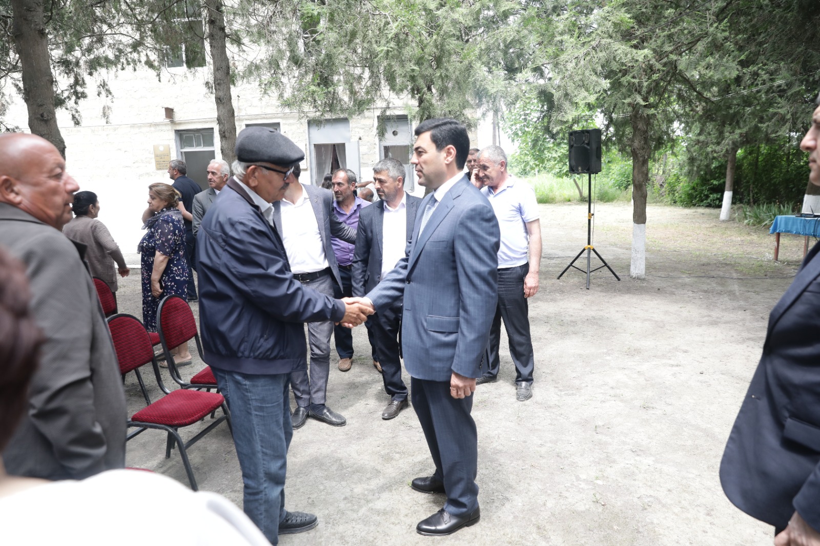Xaçmaz rayonunda növbəti səyyar qəbul Pirquluoba kəndində keçirilib (FOTO)