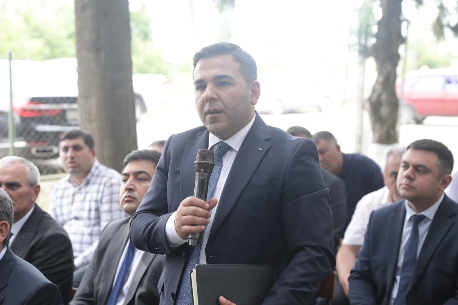 Xaçmaz rayonunda növbəti səyyar qəbul Pirquluoba kəndində keçirilib (FOTO)