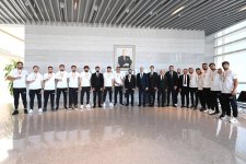 Rövşən Nəcəf SOCAR-ın minifutbol komandası ilə görüşüb
