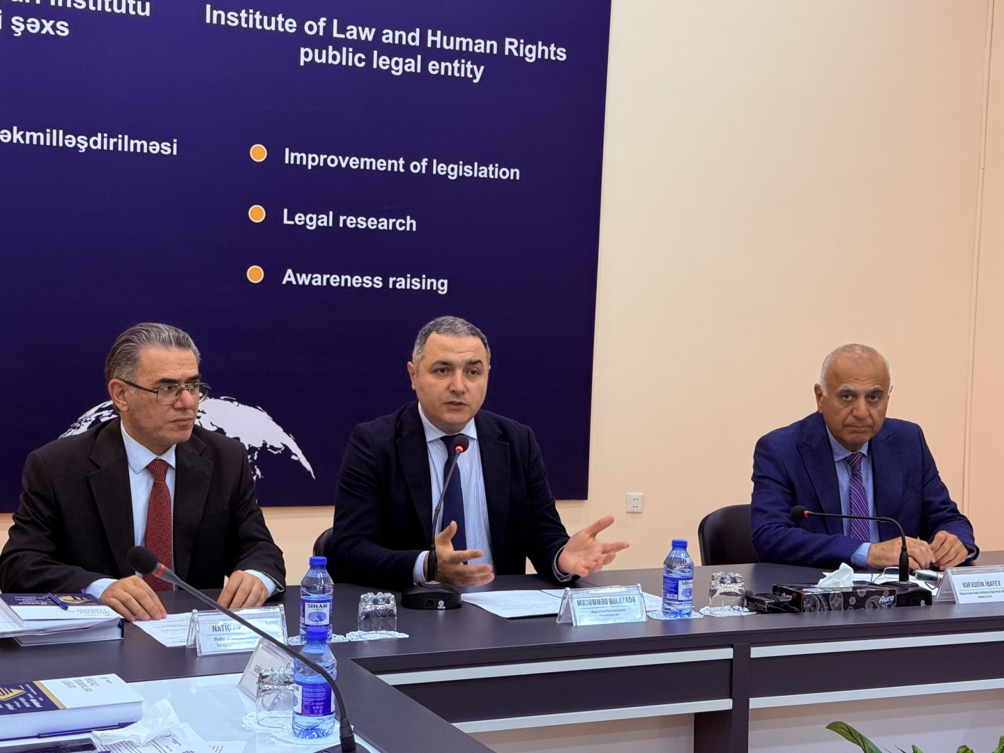 Media və insan hüquqları mövzusunda məlumatlandırma sessiyası keçirilib (FOTO)