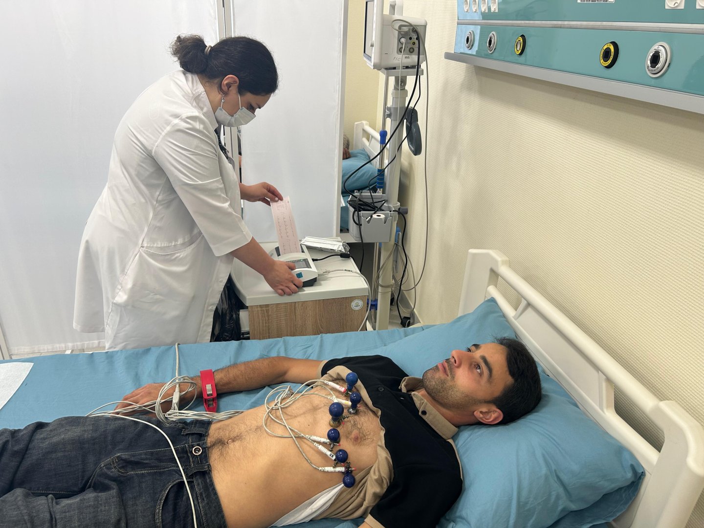 “Böyük Qayıdış” çərçivəsində Səhiyyə Nazirliyinin mobil klinikası Şuşada – ağciyər xəstəlikləri erkən aşkarlanır (FOTO)