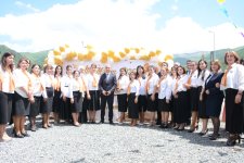 Elm və təhsil naziri azad Kəlbəcərin ilk məzununun "Son zəng" tədbirində iştirak edib (FOTO)