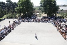 Xaçmaz rayonunun ümumtəhsil məktəblərində “Son zəng” tədbirləri təntənə ilə qeyd olunub (FOTO)