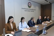 Ceyhun Bayramov DFC rəhbəri ilə əməkdaşlıq perspektivlərini müzakirə edib (FOTO)