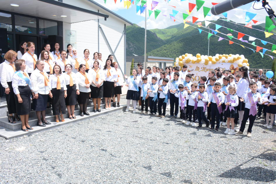 Elm və təhsil naziri azad Kəlbəcərin ilk məzununun "Son zəng" tədbirində iştirak edib (FOTO)