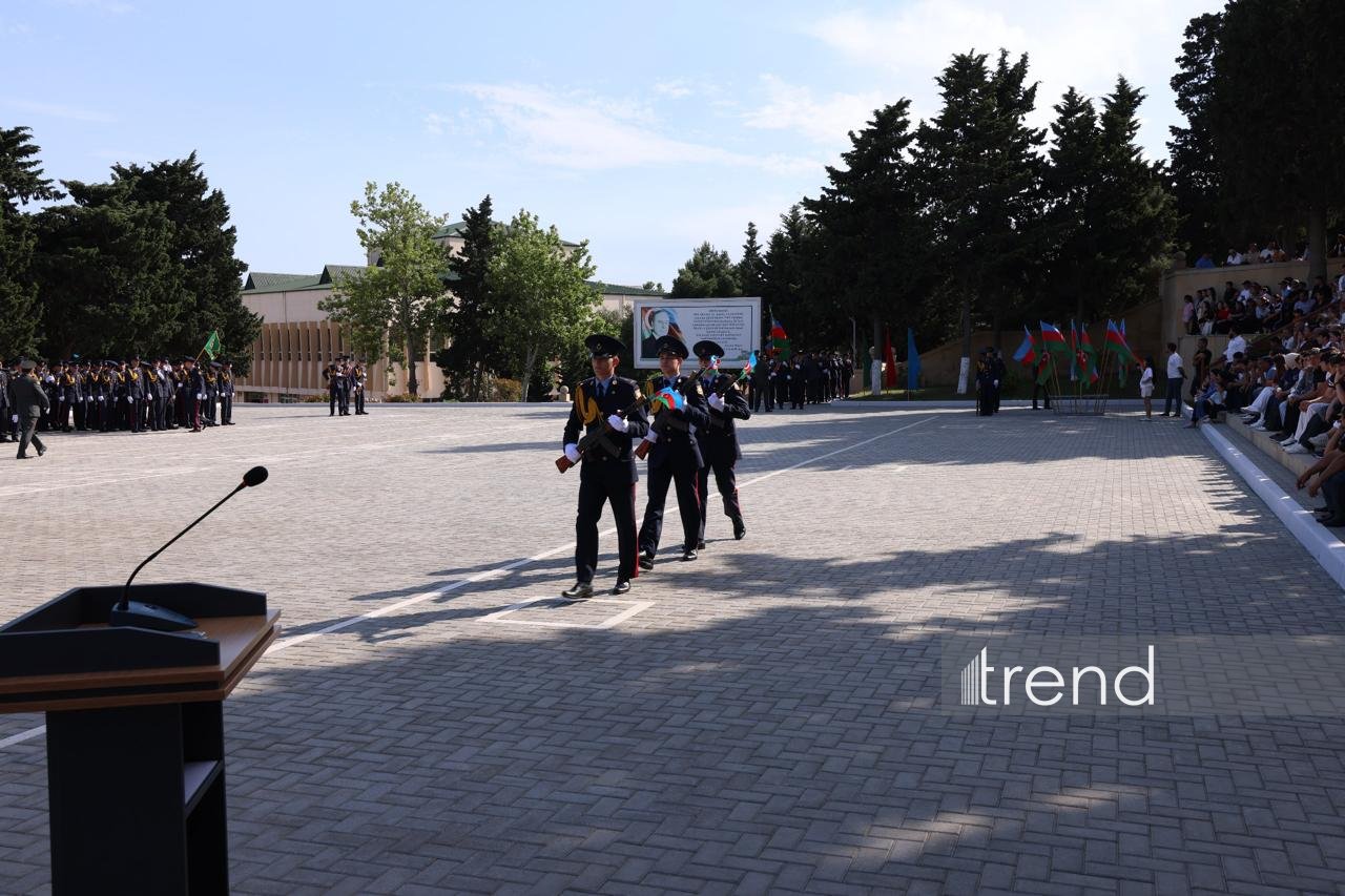 14 mindən çox məzun yetişdirən Cəmşid Naxçıvanski adına Hərbi Lisey növbəti buraxılışını yola salıb (FOTO)