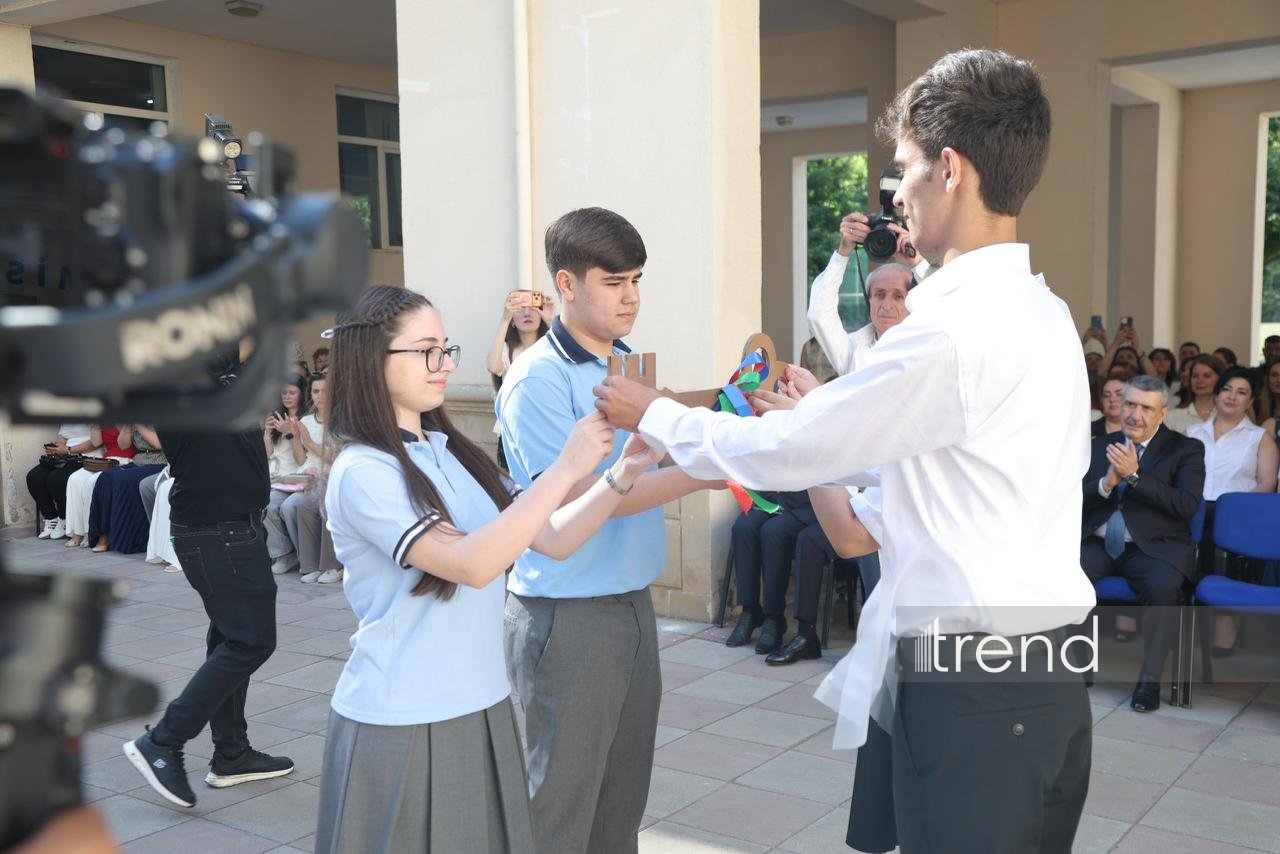 Heydər Əliyev adına Liseydə Məzun Günü keçirilib (FOTO)