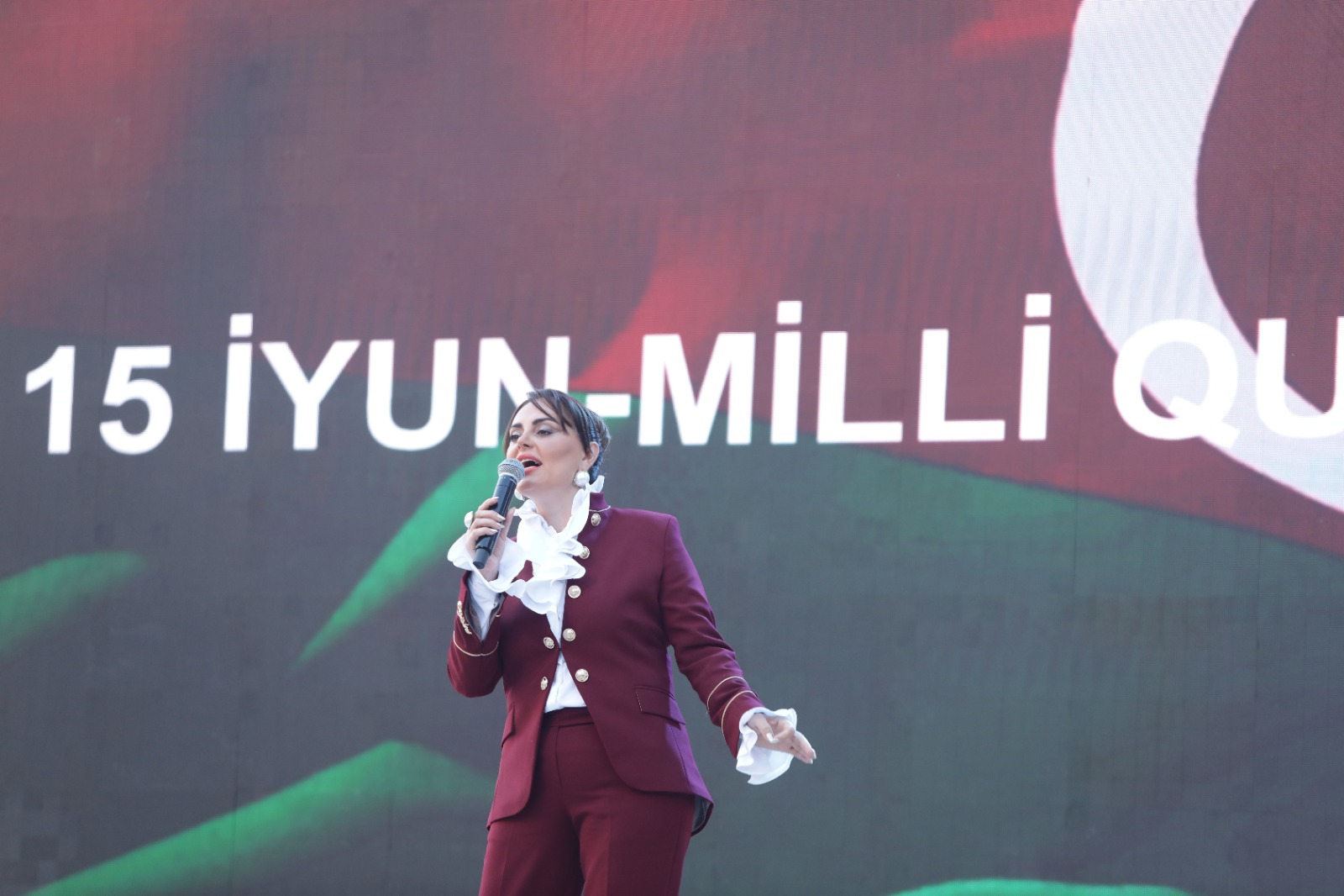 Xaçmaz rayonunda 15 İyun – Milli Qurtuluş Gününə həsr olunmuş möhtəşəm bayram konserti keçirilib (FOTO)