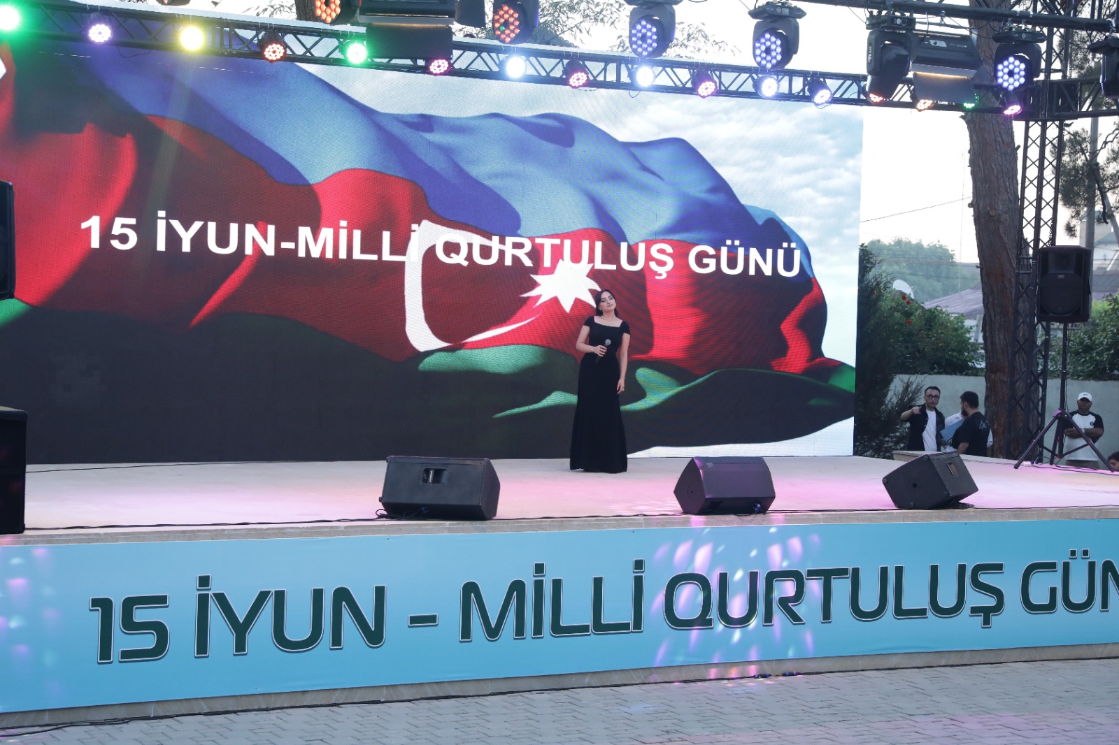 Xaçmaz rayonunda 15 İyun – Milli Qurtuluş Gününə həsr olunmuş möhtəşəm bayram konserti keçirilib (FOTO)