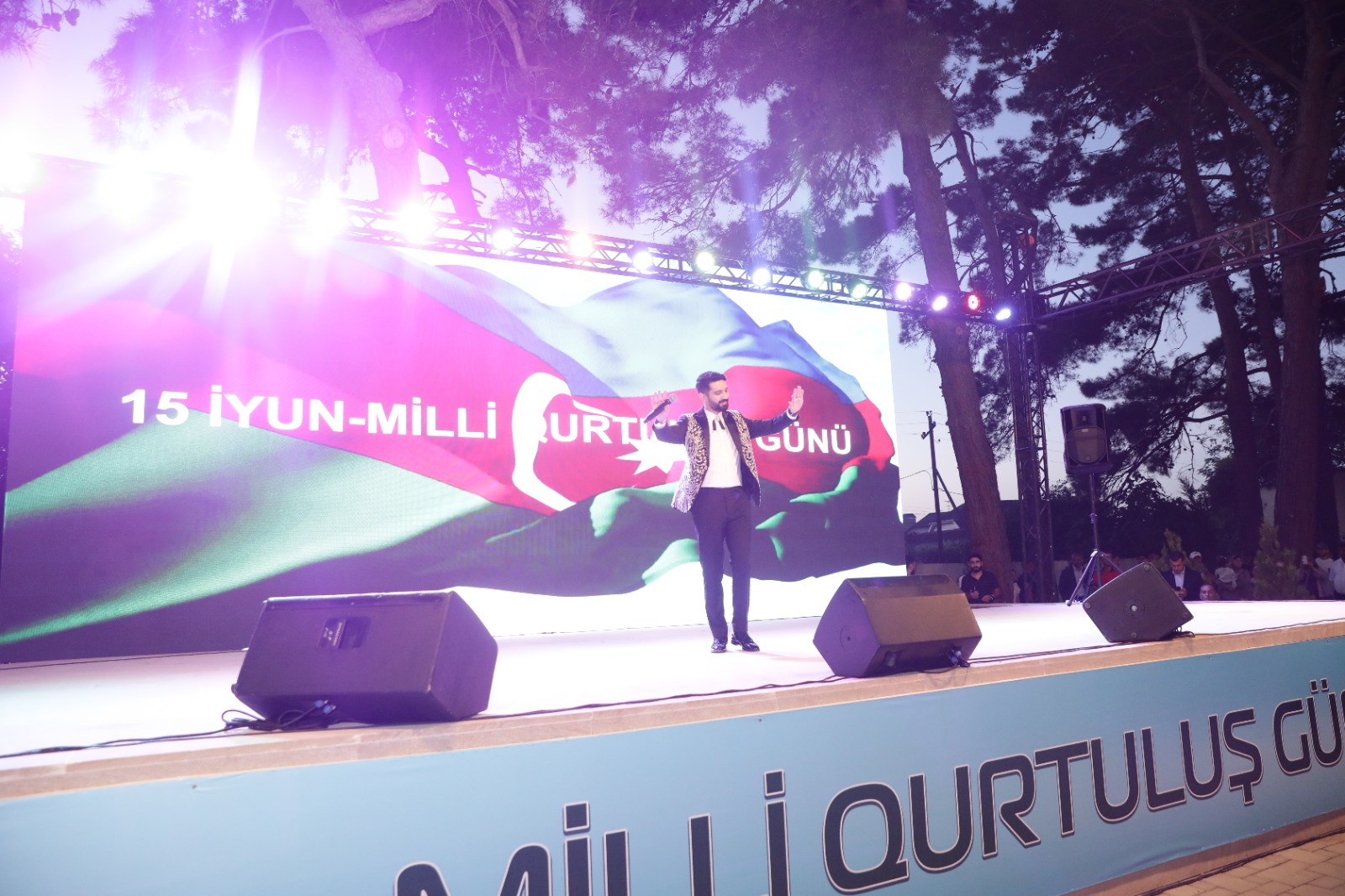 Xaçmaz rayonunda 15 İyun – Milli Qurtuluş Gününə həsr olunmuş möhtəşəm bayram konserti keçirilib (FOTO)