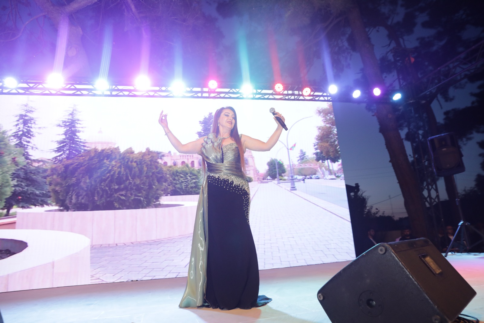 Xaçmaz rayonunda 15 İyun – Milli Qurtuluş Gününə həsr olunmuş möhtəşəm bayram konserti keçirilib (FOTO)