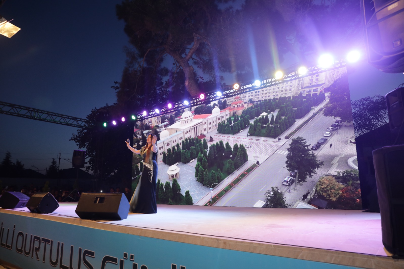 Xaçmaz rayonunda 15 İyun – Milli Qurtuluş Gününə həsr olunmuş möhtəşəm bayram konserti keçirilib (FOTO)