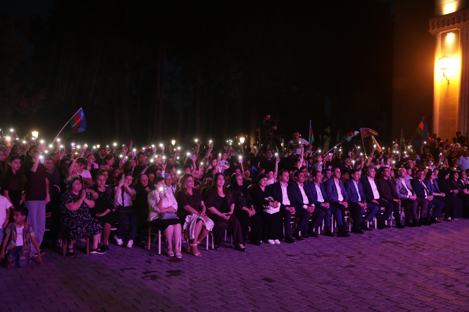Xaçmaz rayonunda 15 İyun – Milli Qurtuluş Gününə həsr olunmuş möhtəşəm bayram konserti keçirilib (FOTO)