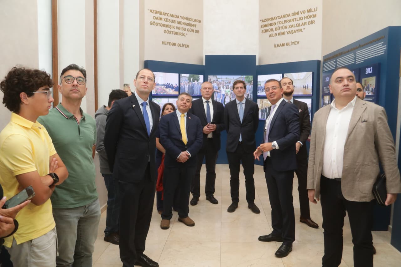 Dağ yəhudilərinin musiqi irsinə həsr olunan tədbir təşkil olunub (FOTO)