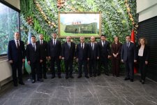 Kamran Əliyev Qarsda səfərdədir (FOTO)