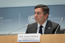 Azərbaycan nümayəndə heyəti İqlim Danışıqları üzrə Bonn sessiyasında iştirak edib (FOTO)