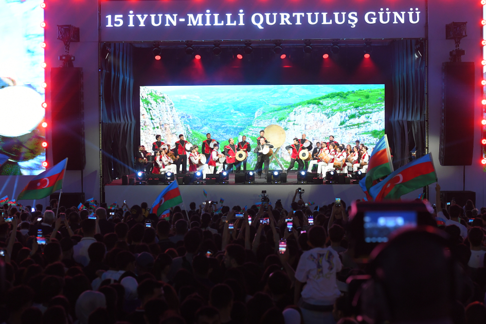 Milli Qurtuluş Gününə həsr olunan konsert keçirilib (FOTO/VİDEO)
