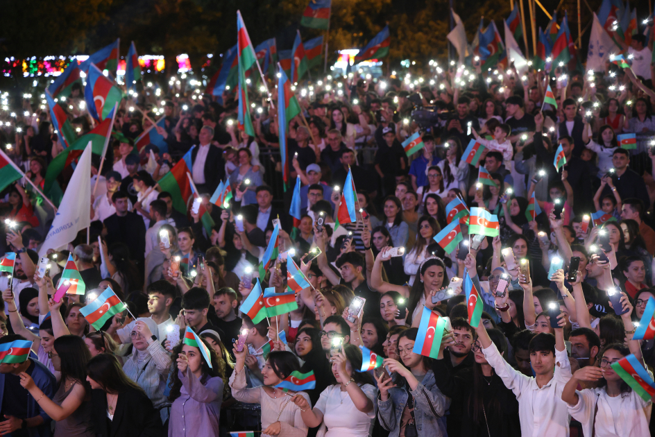 Milli Qurtuluş Gününə həsr olunan konsert keçirilib (FOTO/VİDEO)