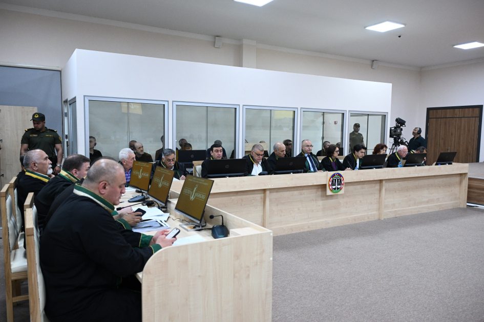 Ermənistan vətəndaşlarının şikayətləri üzrə apellyasiya məhkəməsi davam etdirilib (FOTO)