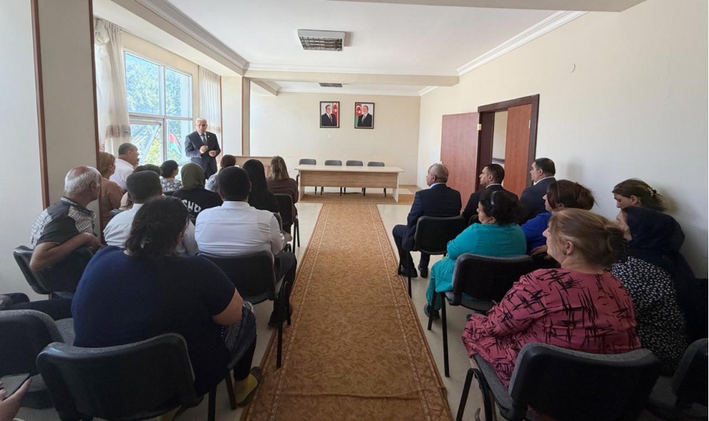 Deputat Vüqar Rəhimzadə Ordubadda seçiciləri ilə növbəti görüşünü keçirib (FOTO)