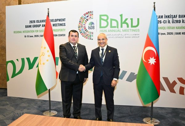 Azərbaycan-Tacikistan iqtisadi əməkdaşlığının inkişaf perspektivləri müzakirə olunub (FOTO)