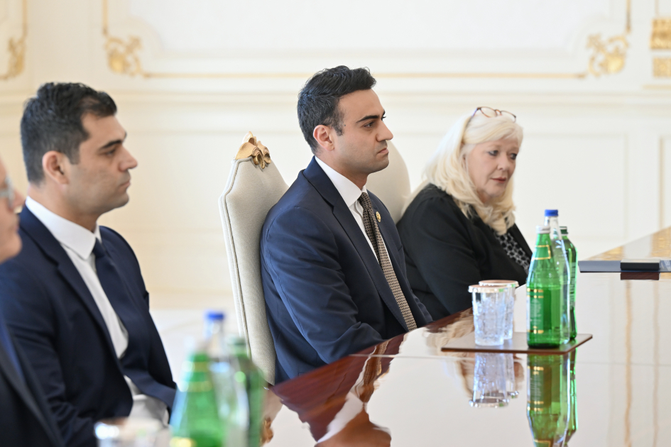 Prezident İlham Əliyev ABŞ Konqresinin Nümayəndələr Palatasının üzvünü qəbul edib (FOTO/VİDEO)