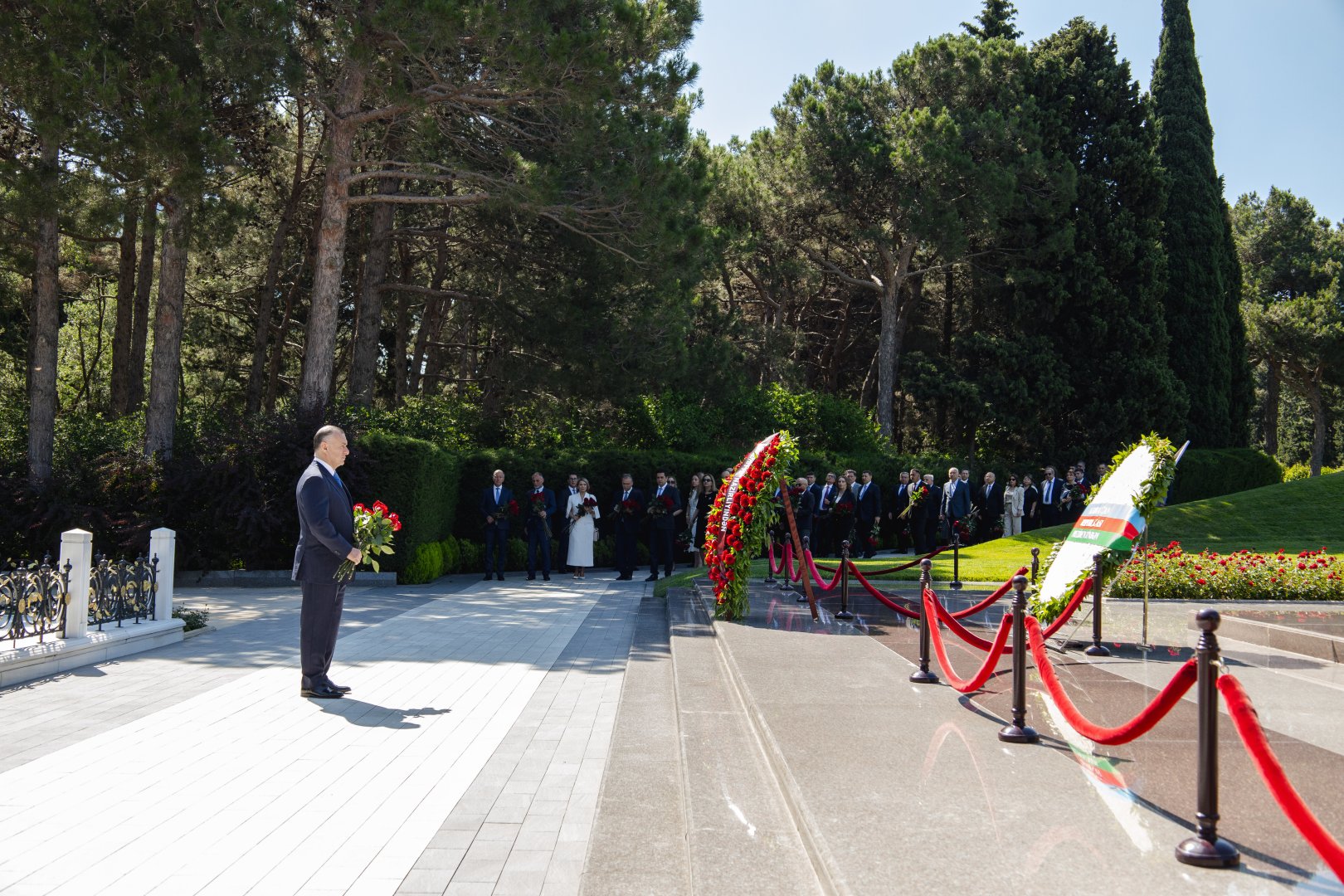 Səhiyyə Nazirliyi Tibb İşçilərinin Peşə Bayramı Gününü qeyd edib (FOTO)