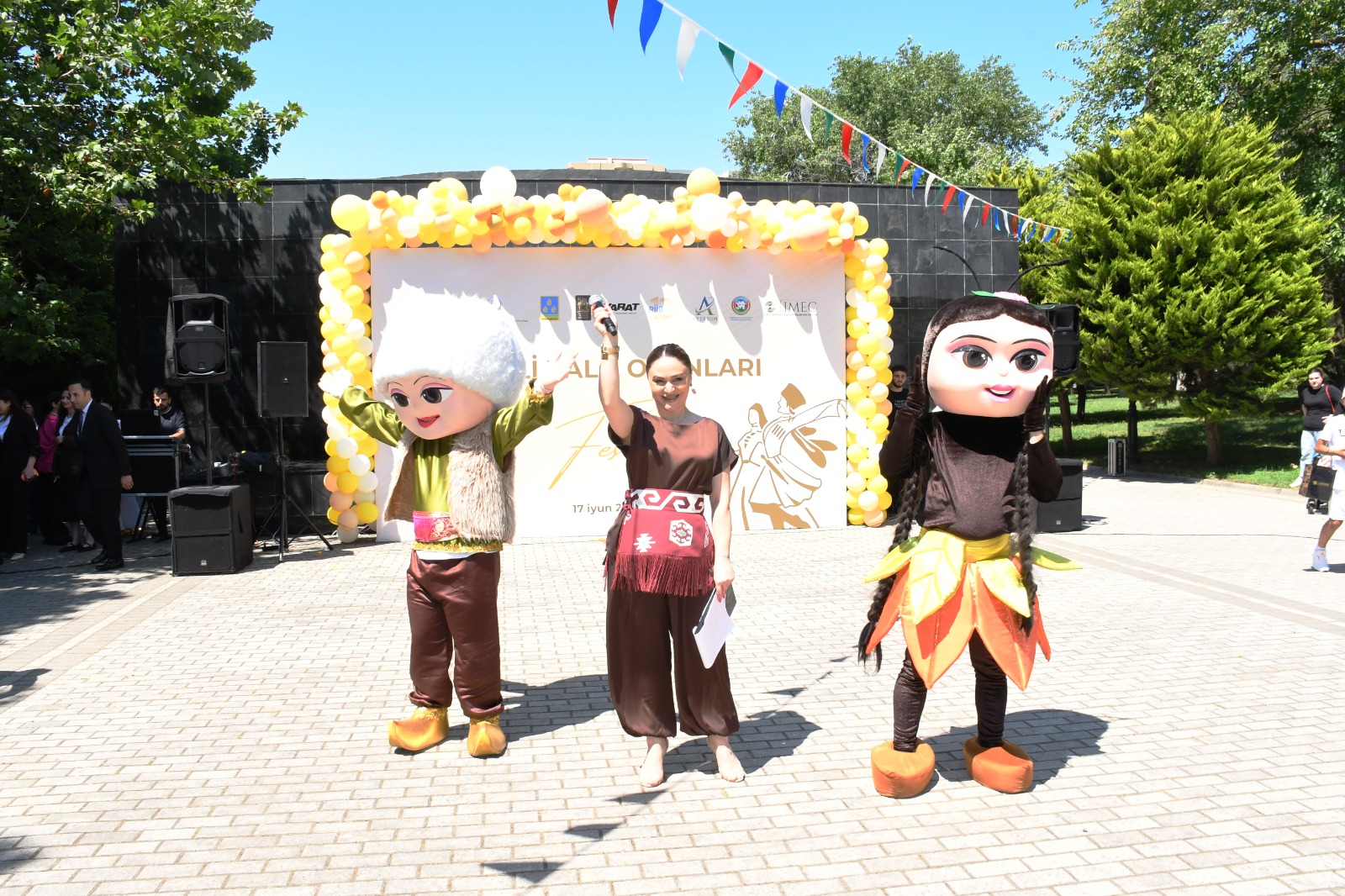 Bakıda “Milli Xalq Oyunları” Festivalı keçirilib (FOTO)