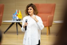 Yelo Bank gənc xanımların mentorluq proqramının məzun gününə ev sahibliyi edib (FOTO)