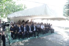Xaçmaz Rayon İcra Hakimiyyətinin başçısı Elnur Rzayev Gülalan kəndində vətəndaşlarla görüşüb (FOTO)