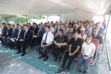 Xaçmaz Rayon İcra Hakimiyyətinin başçısı Elnur Rzayev Gülalan kəndində vətəndaşlarla görüşüb (FOTO)